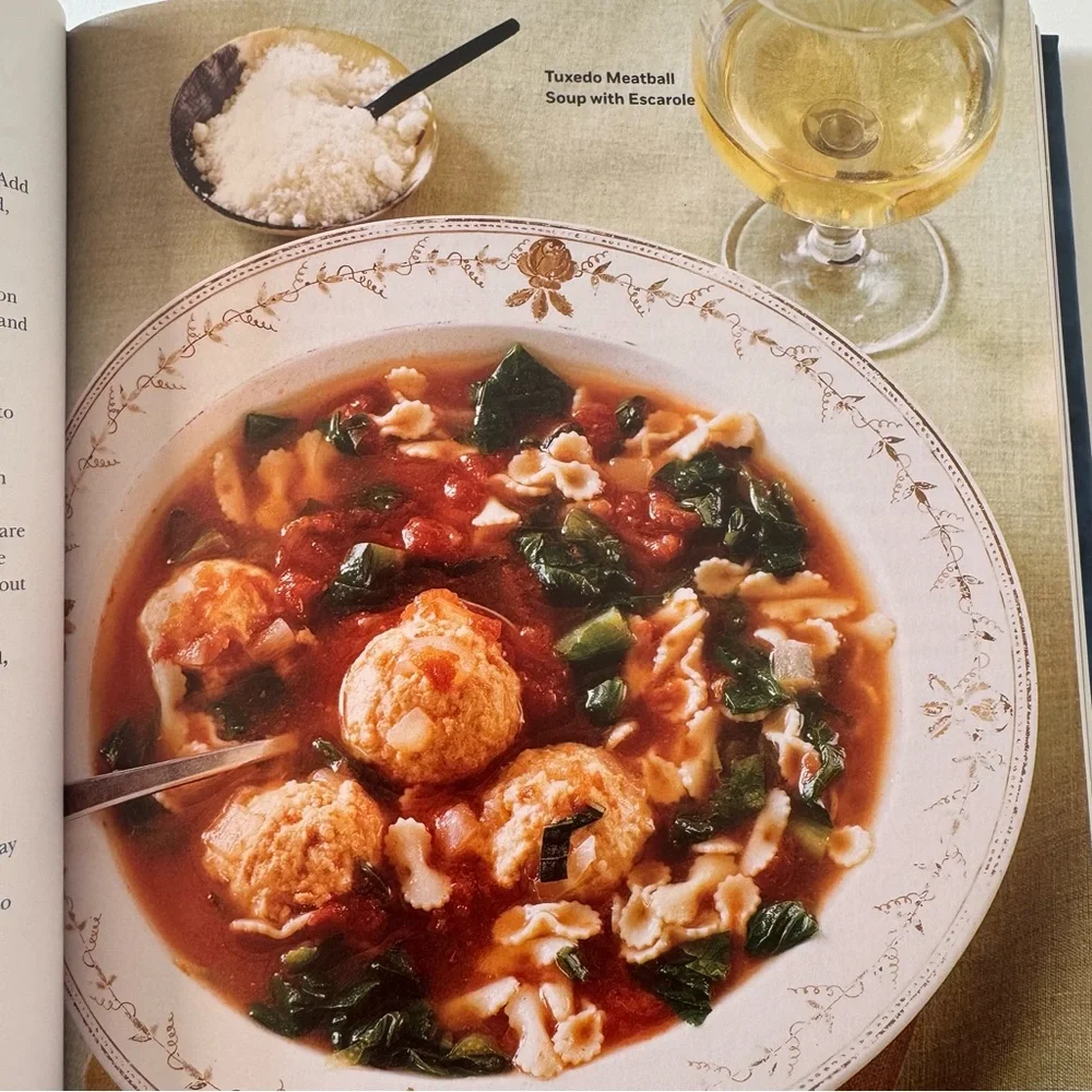 Weight Watchers Ultimate Chicken Hardcover Cookbook NEW